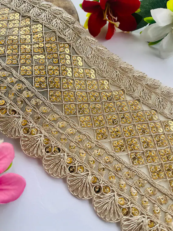 From Plain Lace to Sequin Borders: What Changes and Why